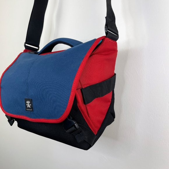 Crumpler 6 Million Dollar Home Shoulder Bag for Compact Digital SLR Camera Bag - Picture 5 of 13
